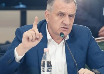 Kushtetuesja hodhi poshtë padinë, ish-ministri Beqaj shkruan një letër gjyqtarëve: “Mos më jepni mundësinë të flas, në 7 muaj kam folur më pak se 2 orë.”