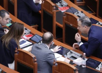 LAPSUS/ Sh absence of Sali Berisha in the Assembly, who will take charge of the opposition? What went unnoticed during the session.