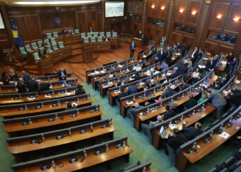 Legjislatura e tetë përcakton një rekord për ligjet që shkelin Kushtetutën