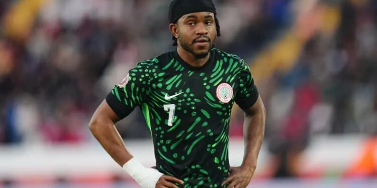 Lookman sërish në fokus të merkatos: Atletico tërhiqet, Fenerbahçe vazhdon të interesohen.