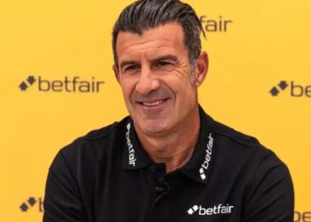 Luis Figo komenton transferimet te Real Madrid: Arbeloa është një rrezik për drejtuesit… duhet të vazhdojnë deri në fund.