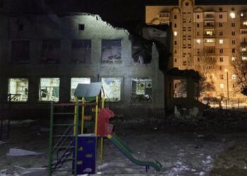 Masivë ndërprerje të energjisë elektrike në Ukrainë dhe Moldavi, dyshohet për një defekt teknik si shkak.