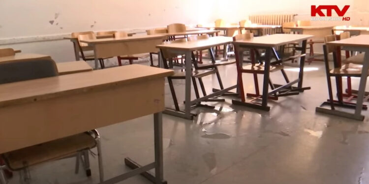 Mësimi në shkollat e Prishtinës rinis nga e hëna pas përmirësimit të situatës.