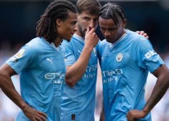 Milani përgatitet për një lëvizje të rëndësishme në merkato, teksa kuqezinjtë kanë vënë në shënjestër yllin e Manchester Cityt.