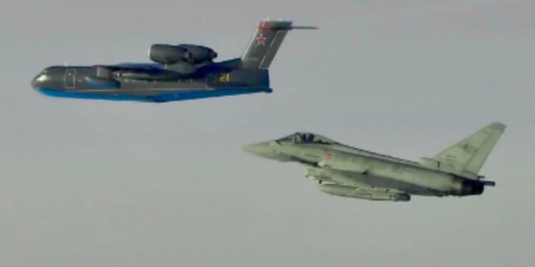 NATO's Air Command: Italia intercepts Russian BE-200 in Baltic airspace