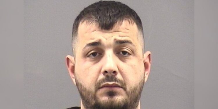 Një shqiptar dënohet me 10 vite burg për trafikimin e njerëzve nga Belgjika në Angli.