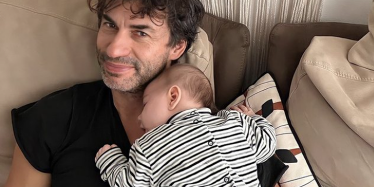 "Nuk ecën dhe nuk flet…", Kledi Kadiu tregon për djalin e tij!