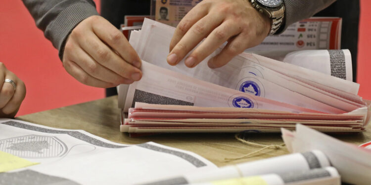 Numërimi i votave për personat me aftësi të kufizuara, përfundon.