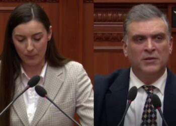 “Opozita e lë seancën për të ndjekur Big Brother”/ Zegjine Çaushi në debat me Blushin në Parlament: “Po, Tedi, me ty po flas, edhe ti ke arsye për ta ndjekur.”