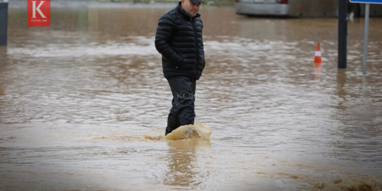 Pamje të Rënda nga Përmbytjet në Malishevë