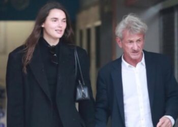 Pamjet që tërhoqën vëmendjen në rrjet/ Aktori Sean Penn me partneren e tij 34 vjet më të re, çfarë po ndodh mes tyre?