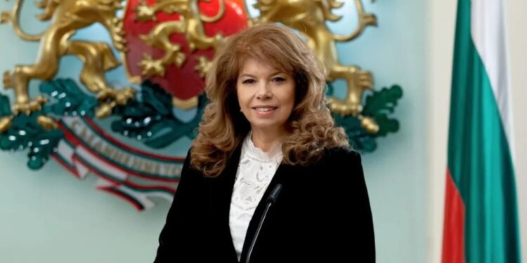 Pas dorëheqjes së Rumen Radev, Bullgaria zgjodhi presidenten e saj të parë femër në histori
