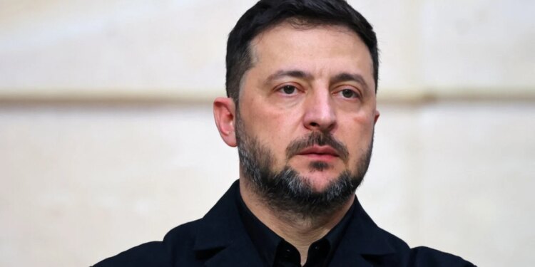 Pas katër viteve të luftës, Zelensky: Situata në Ukrainë është shqetësuese.