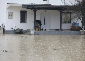 Përmbytje në të gjithë Kosovën, shpallet gjendje emergjence në dy komuna.