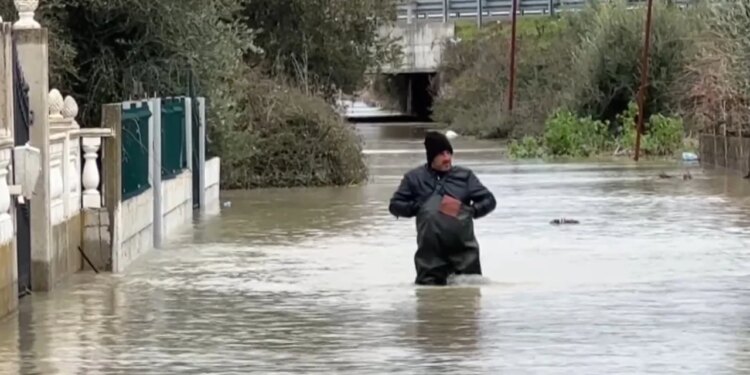 Përmbytjet: 30 vite pa asnjë të dënuar, KLSH zbardh dështimin e institucioneve dhe 2.5 miliardë dollarë dëme.