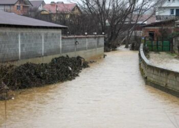 Përmbytjet në Kosovë, procesi mësimor në tri komuna të tjera përsëri shtyhet