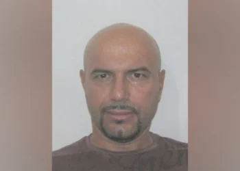 Përse u qëllua Jani Aliaj? Historia e veprave të shumta kriminale të “djemve problematikë” të Tepelenës.