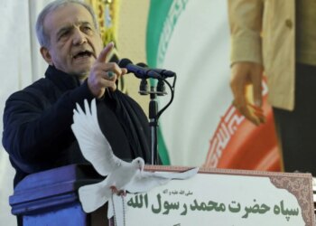 Presidenti iranian reagon ndaj thirrjeve të Trump për një udhëheqës të ri: Çdo sulm ndaj liderit suprem është një luftë ndaj kombit tonë.