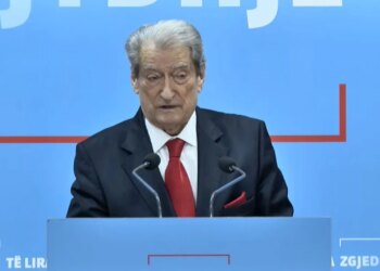 Protesta e 24 janarit: Berisha fton qytetarët të dalin në sheshet dhe rrugët e Tiranës për t’i dhënë një mësim qeverisë.