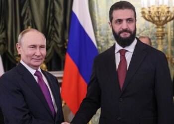 Putin vlerëson liderin sirian, synon të ruajë bazat ushtarake ruse pas mundësisë së rrëzimit të Bashar al-Assad.