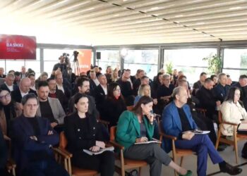 Qeveria dhe bashkitë në bashkëpunim: Rama formon grupin e punës, zbulon emrin e ministrit të përgjithshëm dhe përfaqësuesve lokalë.