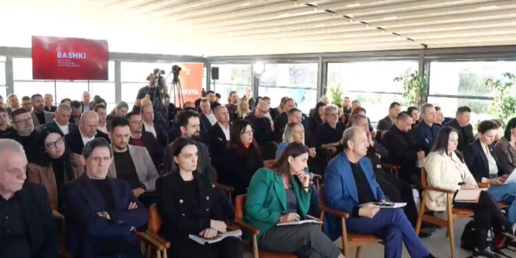 Qeveria dhe bashkitë në bashkëpunim: Rama formon grupin e punës, zbulon emrin e ministrit të përgjithshëm dhe përfaqësuesve lokalë.