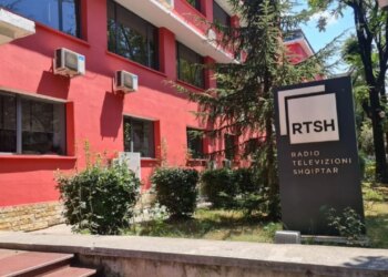 "RTSH në dështim, kërkohet mbyllja e saj" / Asociacioni i Gazetarëve të Shqipërisë reagon ndaj Ramës: Është e paarsyeshme që dështimi të bartet…