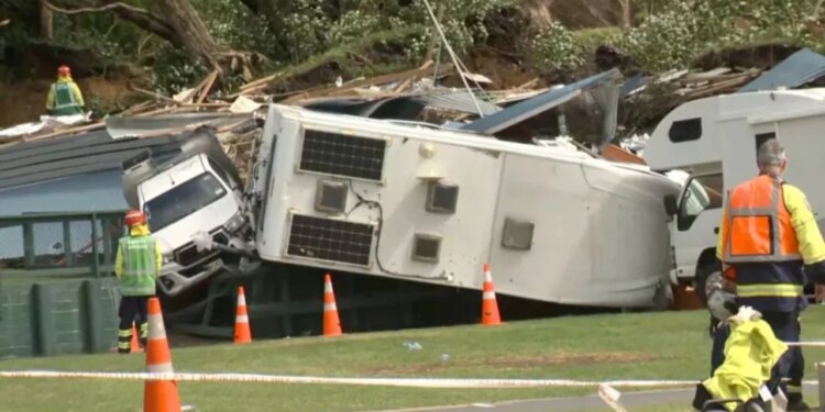 Rrëshqitjet e dheut në Zelandën e Re: dy viktima të konfirmuara, numër i lartë i të zhdukurve ende të panjohur.