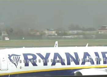 Ryanair shton fluturime në Tiranë, 20 ruta të reja për sezonin veror 2026.