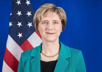 SHBA emëron drejtoreshën e misionit diplomatik në Venezuelë, Laura Dogu arrin në Karakas.