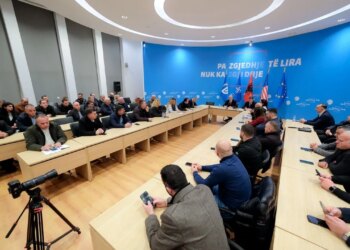 Seanca e shpejtë për Bordin e Paqes, e kërkuar nga PS; PD: Do jemi të pranishëm, përkundër shkeljeve të rregullave