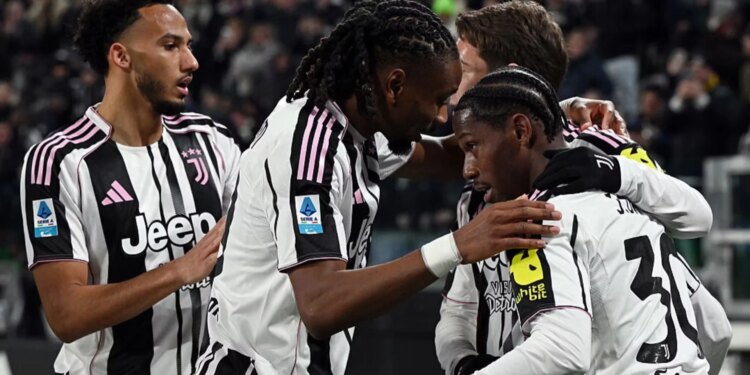 Serie A: Juventus ofron një shfaqje fantastike përballë Cremonese, lufta për titullin bëhet gjithnjë e më intense.