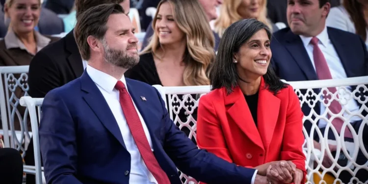 Shtet që krijon histori! Zëvendëspresidenti amerikan JD Vance pret fëmijën e katërt!