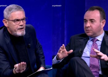 "Si është e lidhur Rama me ndalimin e vizave?" / Shkëmbim mendimesh mes Dudushit dhe Balliut, deputeti i PD: Unë po paraqes fakte, çfarë lidhjeje kemi ne me Taxhikistanin?