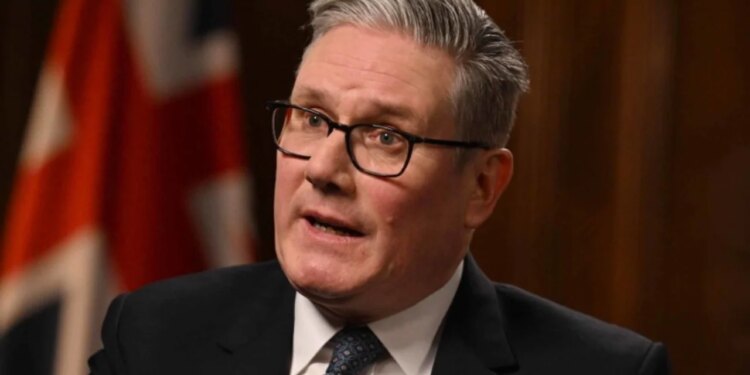 Starmer përgjigjet ndaj paralajmërimit të Trump: Britania dhe SHBA vazhdojnë të jenë aleatë të ngushtë.