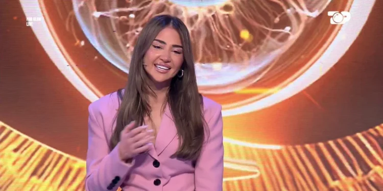 Surpriza e Ditëlindjes për Kiara Titon: Lotët nuk i mbahen nga gëzimi