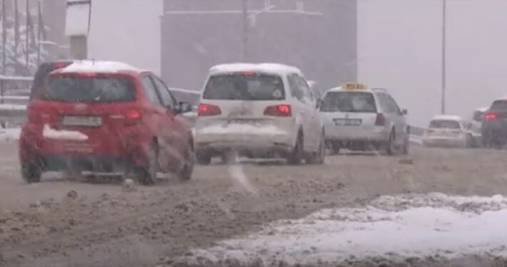 Temperaturat e ulëta, IHMK paralajmëron për rreziqet nga ngricat në rrugë