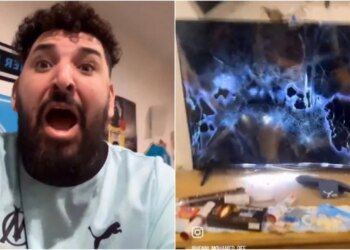 Tifozët e Marseille shkatërrojnë televizorin pas golit të portierit të Benfica-s që e përjashtoi ekipin e tij.