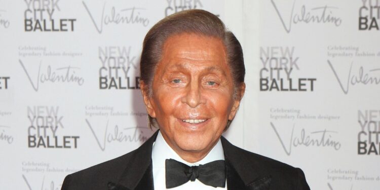 Trashëgimia e Valentino Garavani, ja kush do të kujdeset për pasurinë e stilistit të njohur!