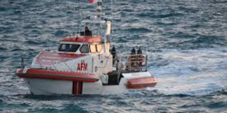 Tronditëse: Një 13-vjeçare humbet jetën pas rënies në det, trupi i saj gjendet tri ditë më vonë.