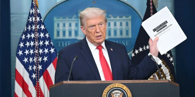 Trump: Zbuloni deri ku do të shkoj me Groenlandën. Macron dhe Starmer janë të ashpër kur nuk jam në afërsi.