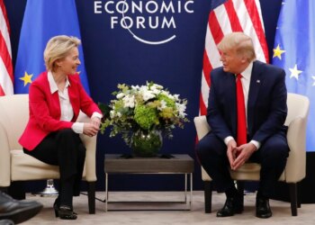 Trump’s tariffs warn Von der Leyen: Transatlantic relations and Greenland’s sovereignty at risk.