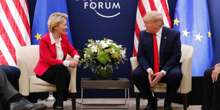 Trump’s tariffs warn Von der Leyen: Transatlantic relations and Greenland’s sovereignty at risk.