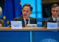 "Vazhdoni të shihni ëndrrat" / Rutte kritikon eurodeputetët në Parlamentin Europian: BE-ja është e pambrojtur pa Shtetet e Bashkuara.