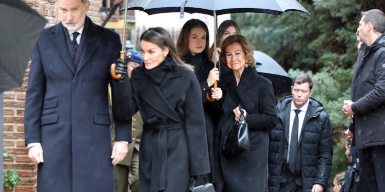 Video/ Familja mbretërore spanjolle ndoqi ceremoninë e lamtumirës së Princeshës Irenë në Madrid