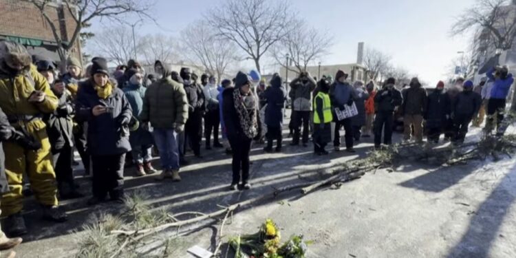 Vrasja e dytë brenda një muaj në Minneapolis për shkak të protestave ndaj administratës Trump; Presidenti e akuzon situatën për kryengritje.
