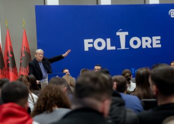 “Zgjedhjet nuk i fitojmë ashtu”, Berisha përpara të rinjve demokratë: Ju siguroj se Rama do të qëndrojë 12 vite në pushtet, na nevojitet një angazhim i fortë.