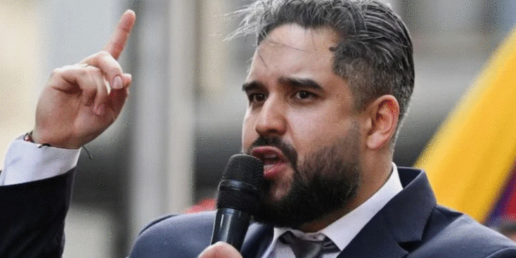 ‘Familja dhe përkrahësit nuk kanë pse të shqetësohen’, djali i Madurës zbulon mesazhin: Presidenti venezuelian është në gjendje të mirë dhe vazhdon të jetë i fortë.