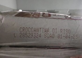 Afati i përdorimit ka skaduar, bllokohet një sasi mielli në Durrës