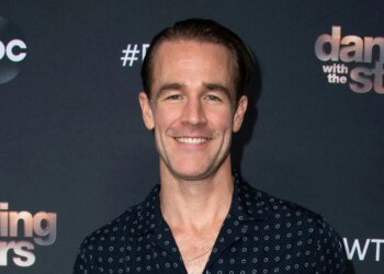 Aktori James Van Der Beek, që luftonte me kancerin që nga viti 2023, ndërron jetë në moshën 48-vjeçare.